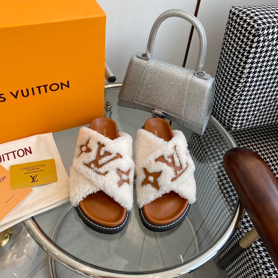 Louis Vuitton Shoes Slippers Cowhide Lambswool Rubber