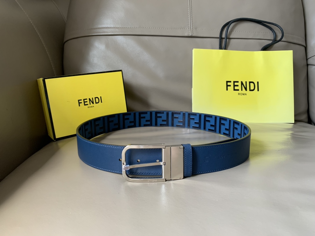 Fendi 五金做工精细 线条流畅 表面光滑 𝐙𝐏电镀工艺 香港通关【𝐇𝐀𝐀𝐒】 进口皮料