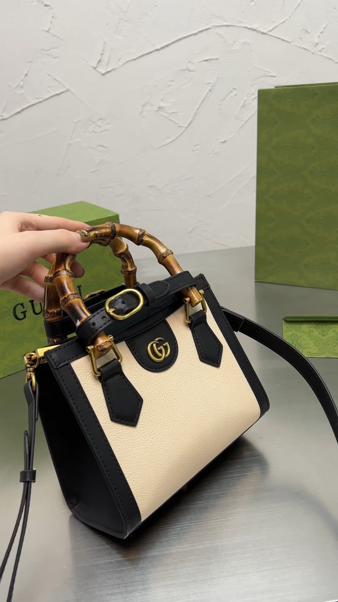 Yupoo Gucci Bags Watches Nike Clothing Jordan Yeezy Balenciaga Shoes
