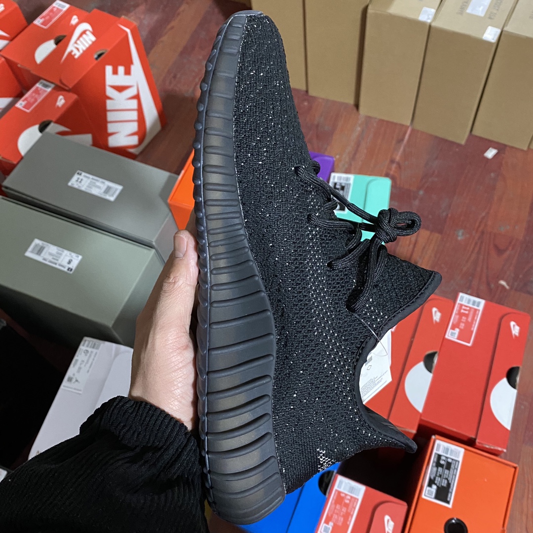 Yeezy350黑白尺码36-48总