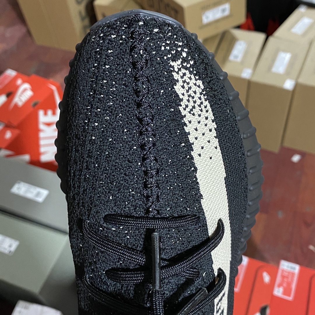 Yeezy350黑白尺码36-48总