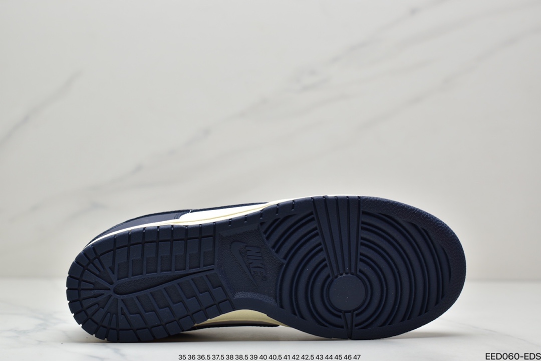 Nike SB DuNIKE Low ”Aged Navy” Dunk Series Low Top Casual Sports Skateboard Shoes DD1503-115-Top High Quatity Cheap Sneakers Fashion Clothing Clothes Bags handbags Shoes of all Brand wholesale With The best Quality And Beautiful Price from China Factory Chinese suppliers wholesaler seller Nike SB DuNIKE Low ”Aged Navy” Dunk Series Low Top Casual Sports Skateboard Shoes DD1503-115