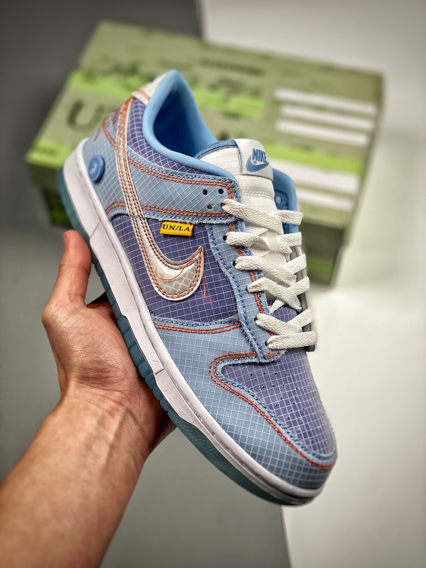 Union LA x Nike Dunk Low Gray/Blue This colorway takes a light purple base with light blue overlays and exposed orange …