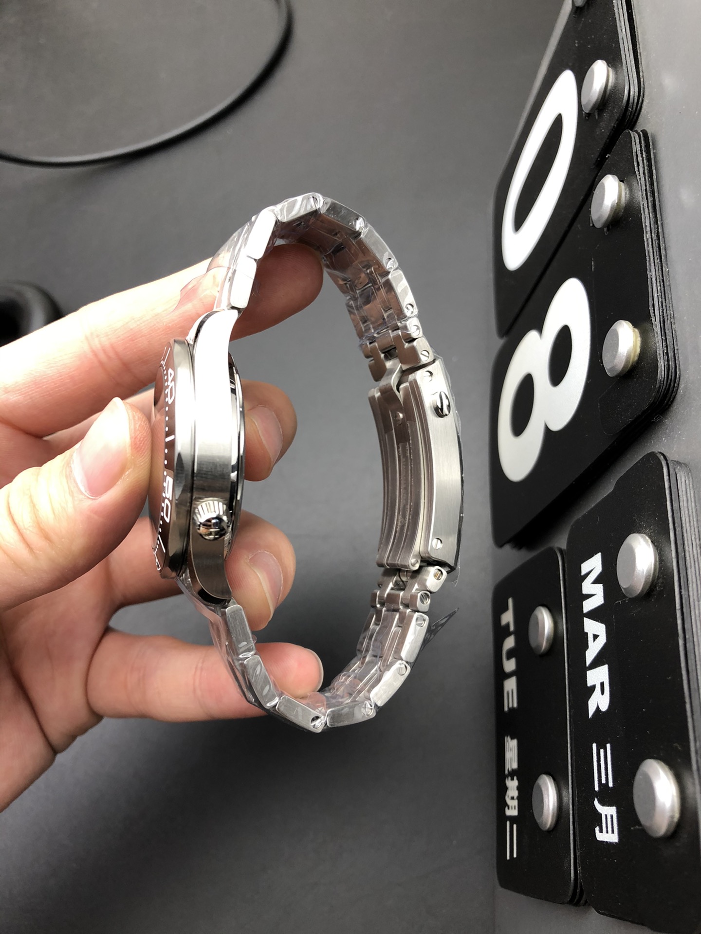 Omega OR 黑海马300