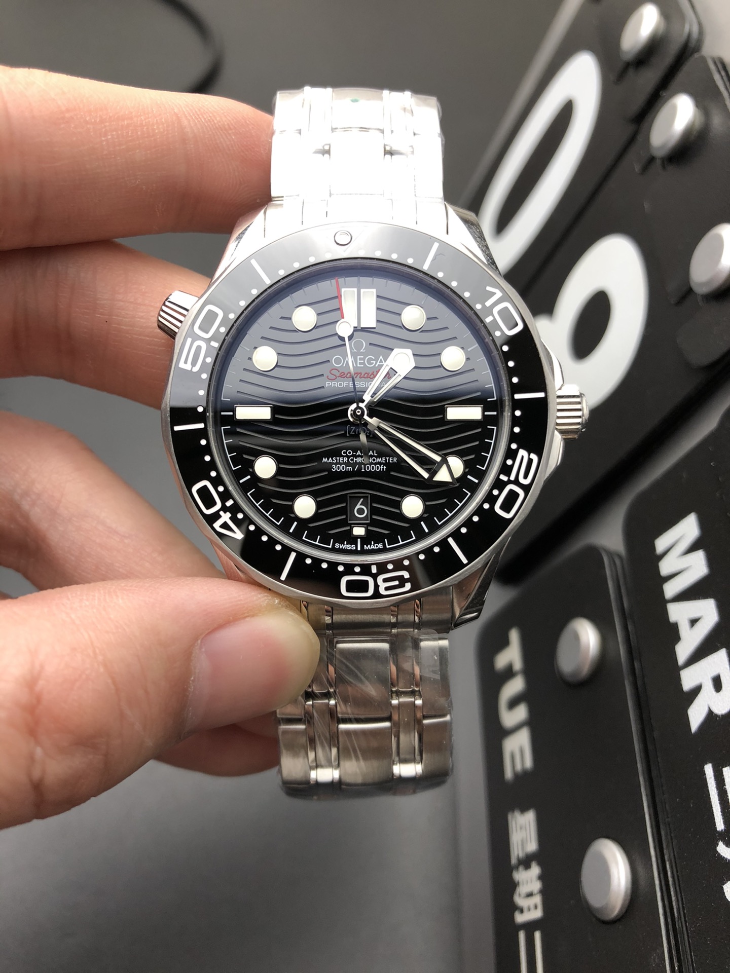 Omega OR 黑海马300