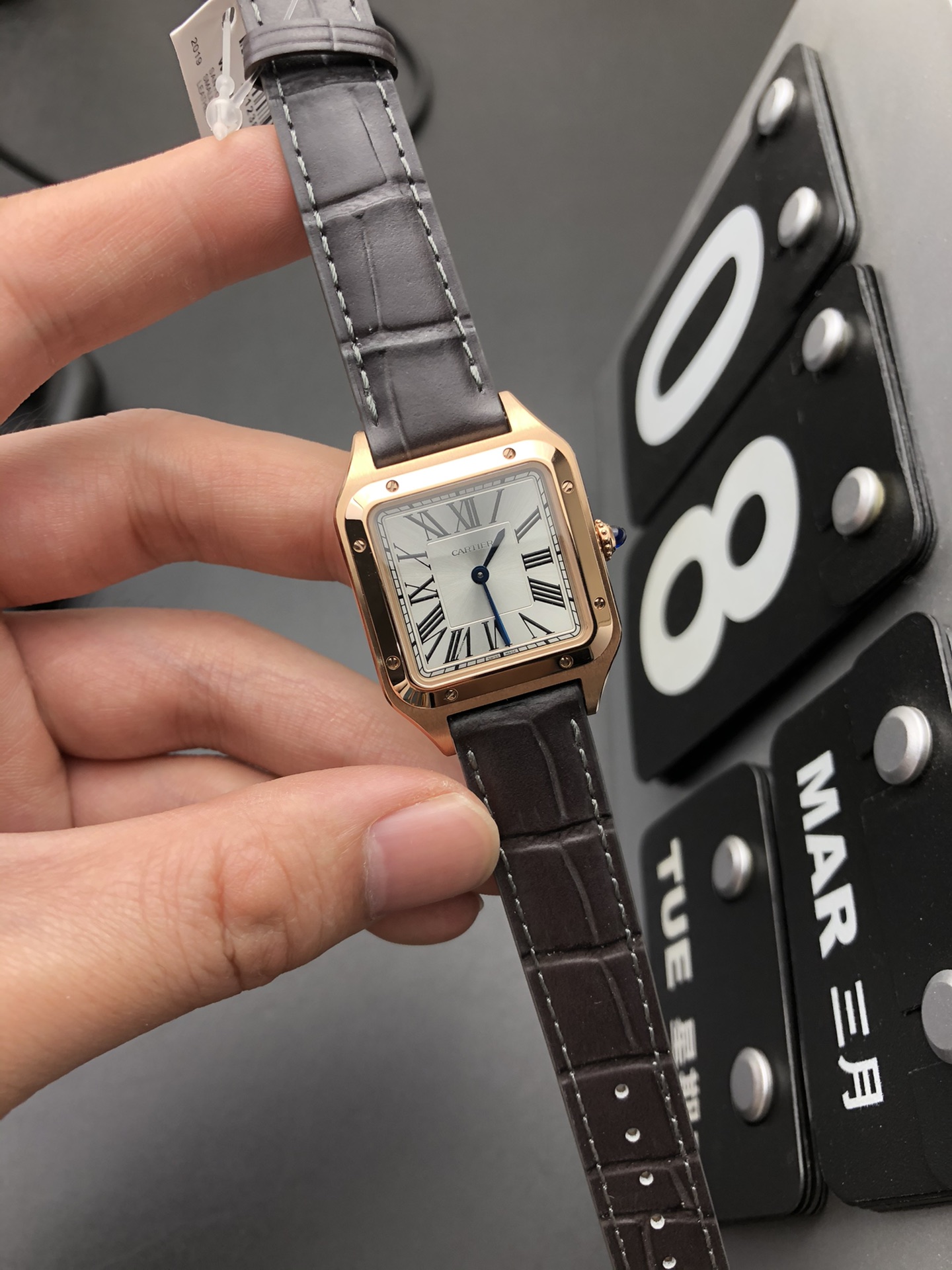 Cartier F1 玫瑰金山度士