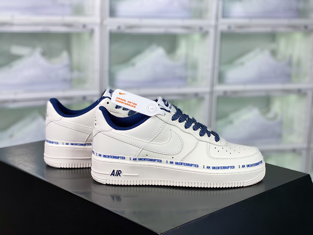 H0 升级版男女鞋真标半码制升级原楦开发版型纸版采用正确硬质荔枝纹牛培皮革材质内置全掌air sole气垫詹皇公司联名款Uninterrupted x Air Force 1 Low QS”More Than____”空军一号经典百搭休闲运动板鞋
