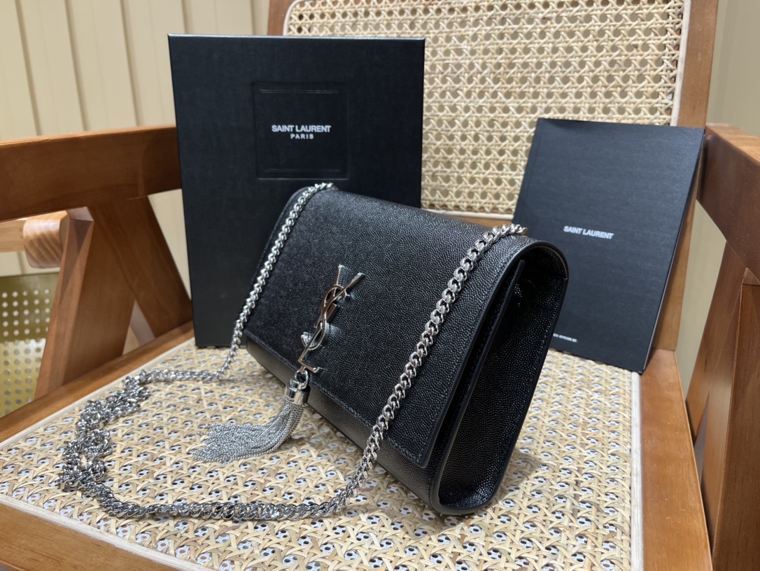YSL 𝑲𝒂𝒕𝒆 𝟮𝟰𝒄𝒎 鱼子酱流苏包 354119黑色/银扣