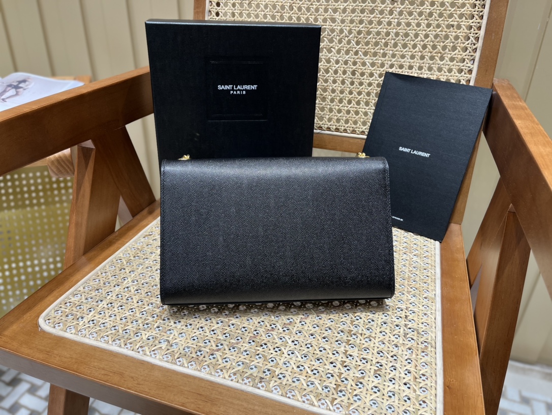 YSL 𝑲𝒂𝒕𝒆 𝟮𝟰𝒄𝒎 鱼子酱流苏包 354119黑色/金扣