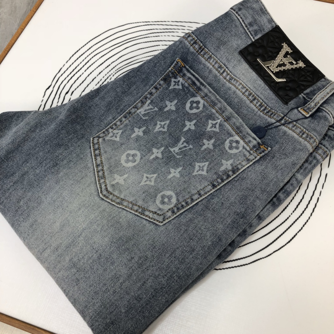 Perfect Replica
 Louis Vuitton Top
 Clothing Jeans Spring/Summer Collection