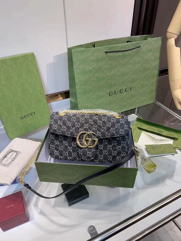 Yupoo Gucci Bags Watches Nike Clothing Jordan Yeezy Balenciaga Shoes
