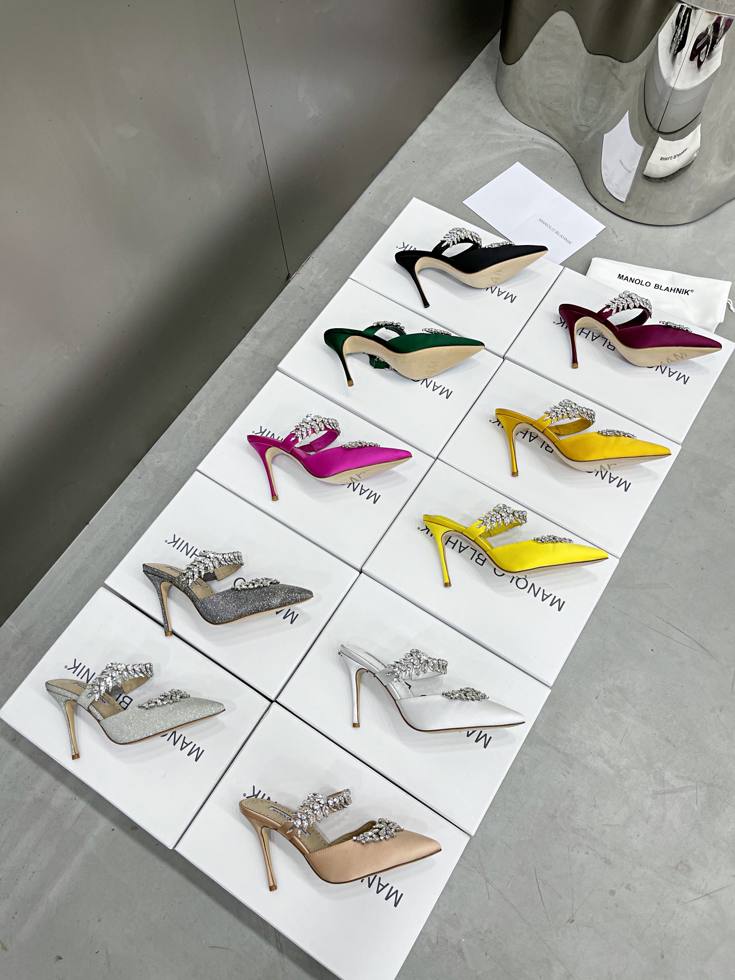 NO:227977,MB new spot, high heels, manolo blahnik, high heels19860909MB上新现货中,高跟鞋,manolo blahnik,high heels,Women's Shoes