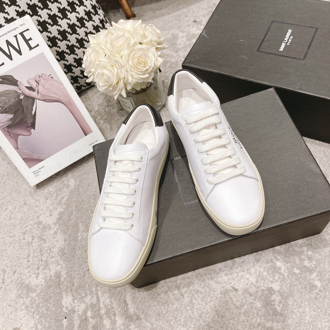 Luxury Saint Laurent St. Roland Sneakers: Premium Materials, Comfortable Fit, $552 - 图片 1