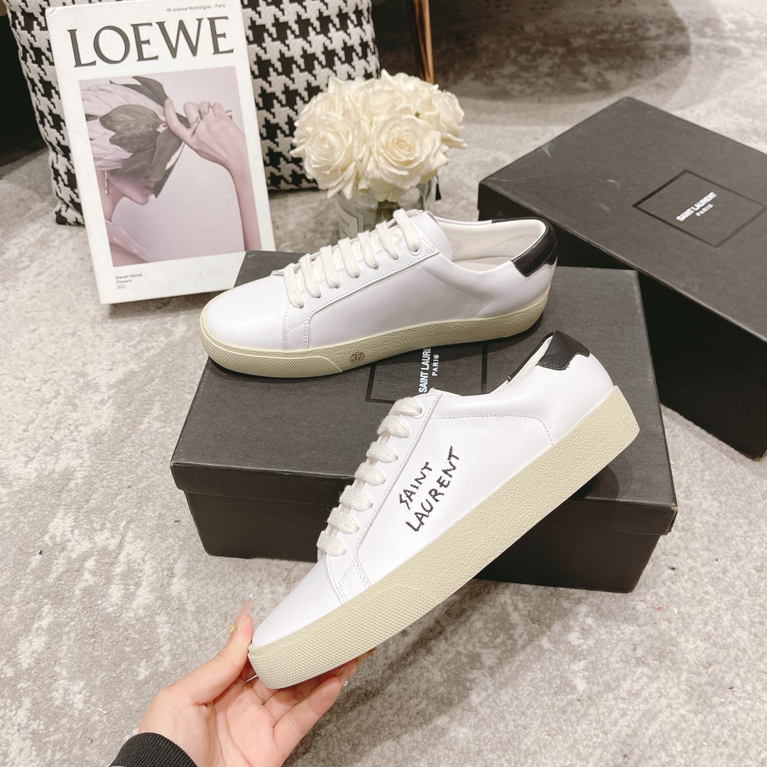 Luxury Saint Laurent St. Roland Sneakers: Premium Materials, Comfortable Fit, $552 - 图片 2