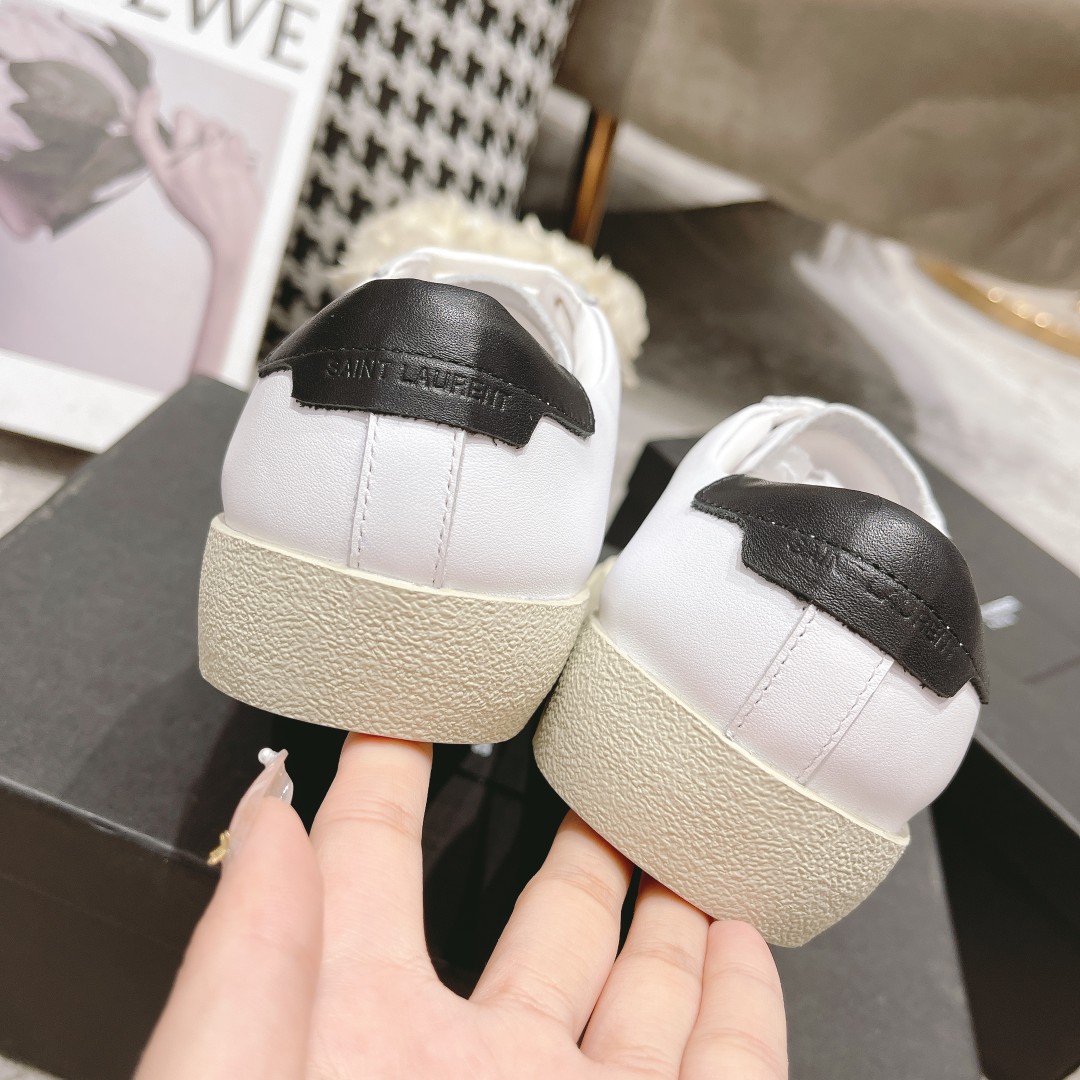 Luxury Saint Laurent St. Roland Sneakers: Premium Materials, Comfortable Fit, $552 - 图片 7