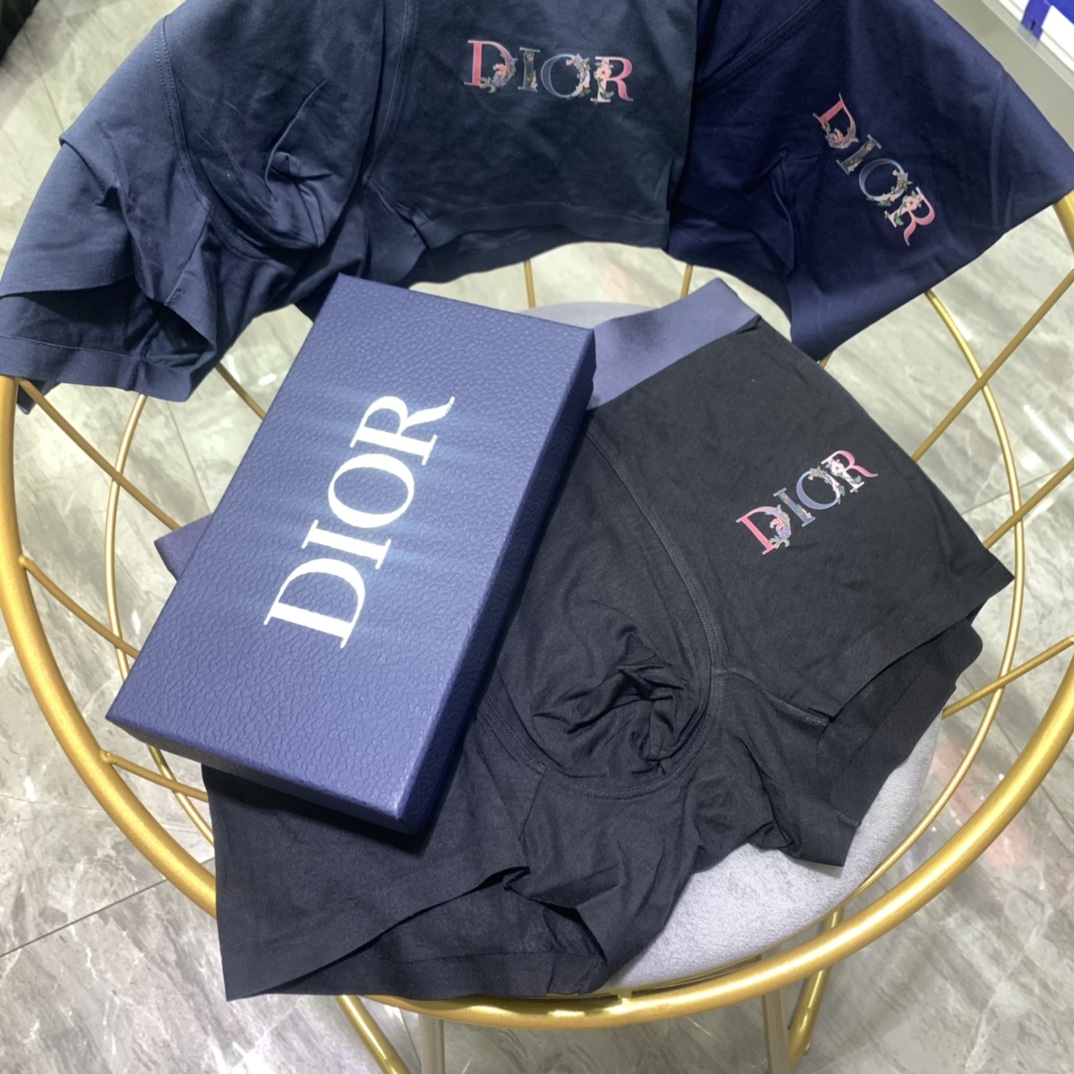 Dior迪奥专柜最新款绝对的原单品质