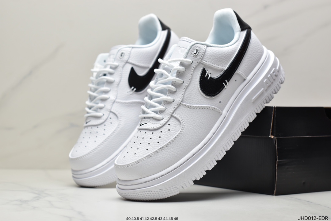 Nike Air Force 1 Low Luxe ”Black/Gum” Air Force One Sneakers DB4109
