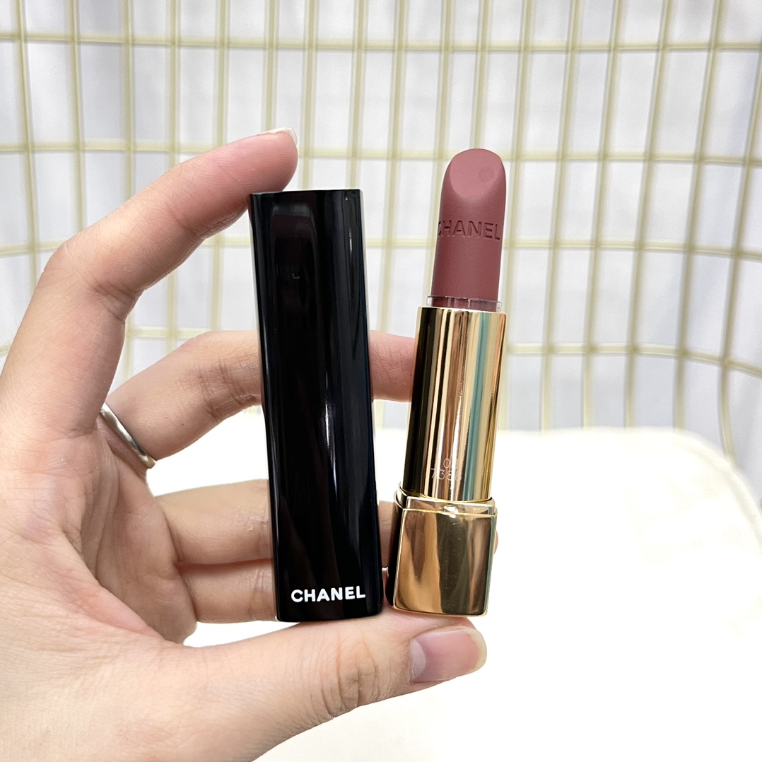 Chanel Rouge Allure Velvet Luminous Matte Lip Colour - Terre D'Étoiles 4 i1646761362 5345 2