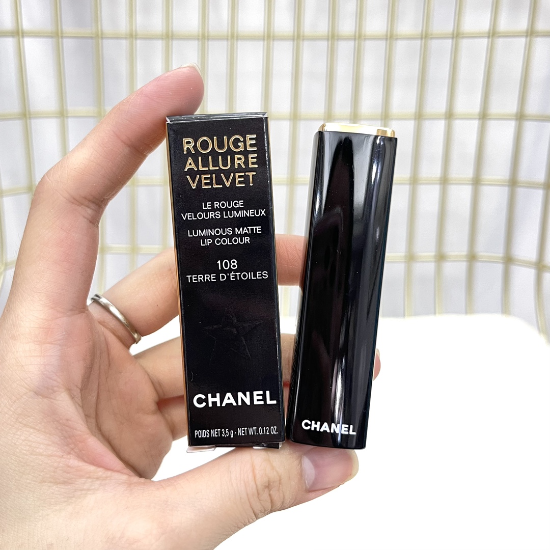 Chanel Rouge Allure Velvet Luminous Matte Lip Colour - Terre D'Étoiles 2 i1646761362 8646 0