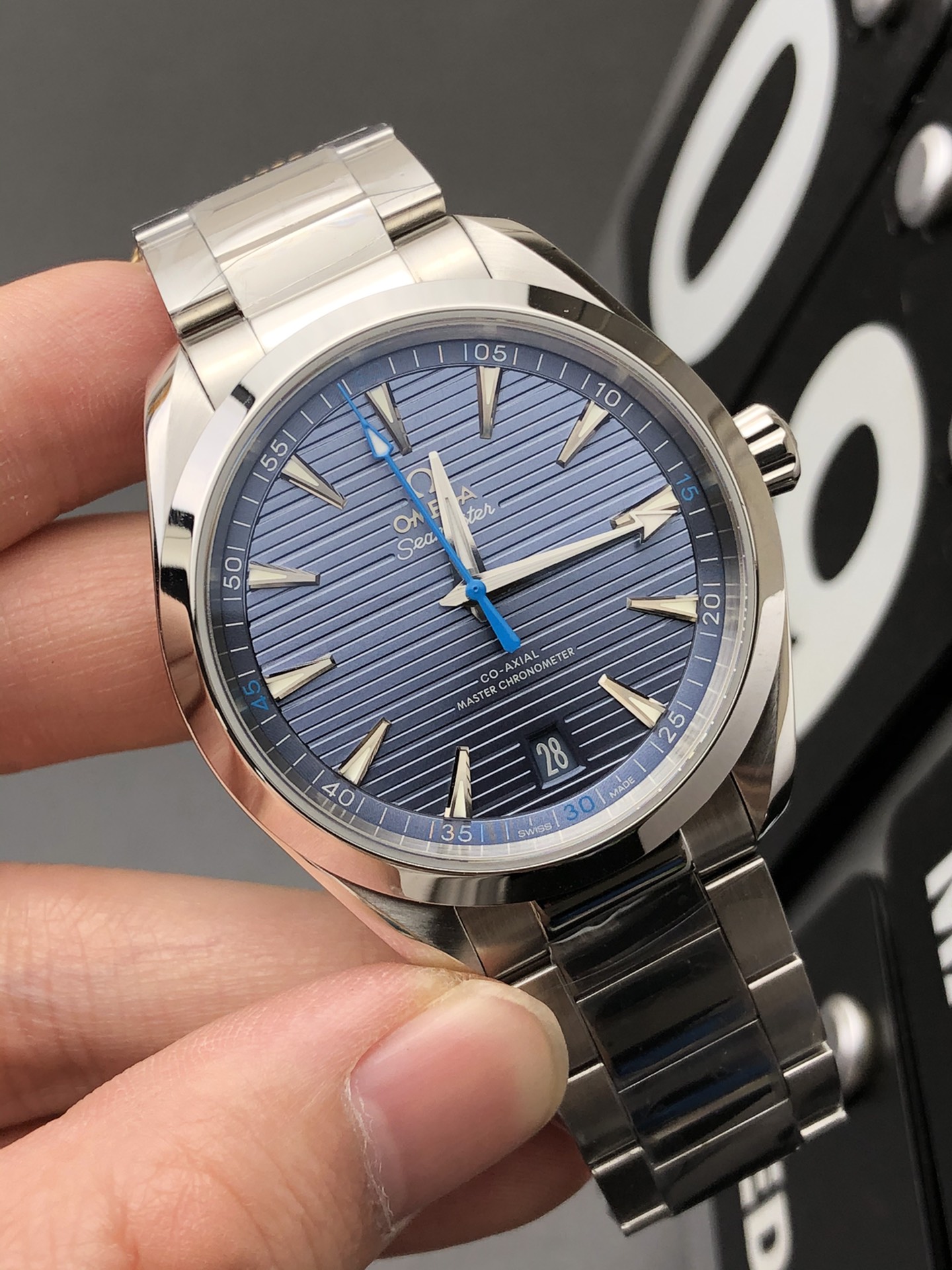 Omega 海马150柚木