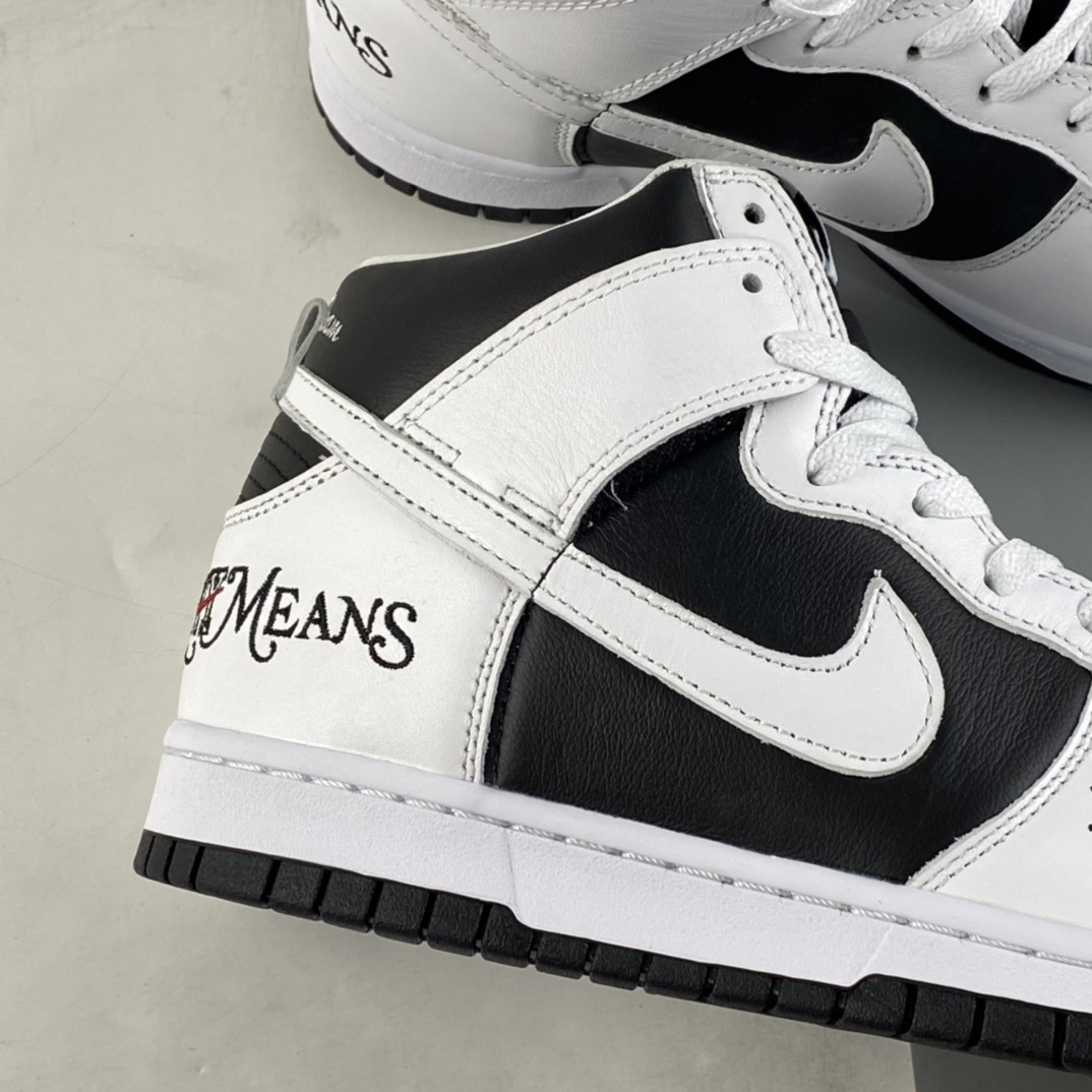 P480 Supreme x NIKE SB Dunk High ”By Any Means” 联名款闲板鞋 DN3741-002