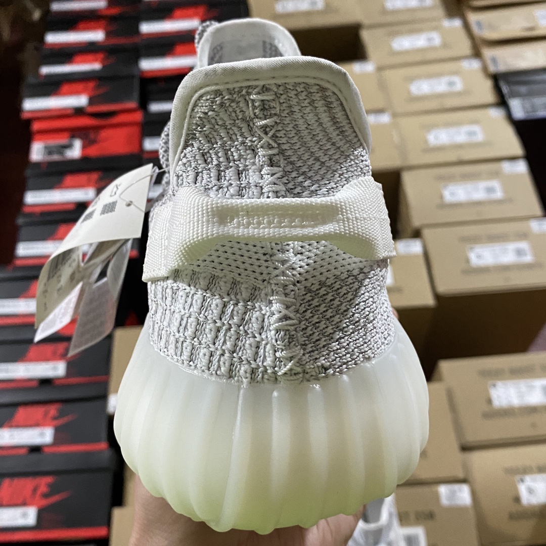 Yeezy350白天使尺码36-48