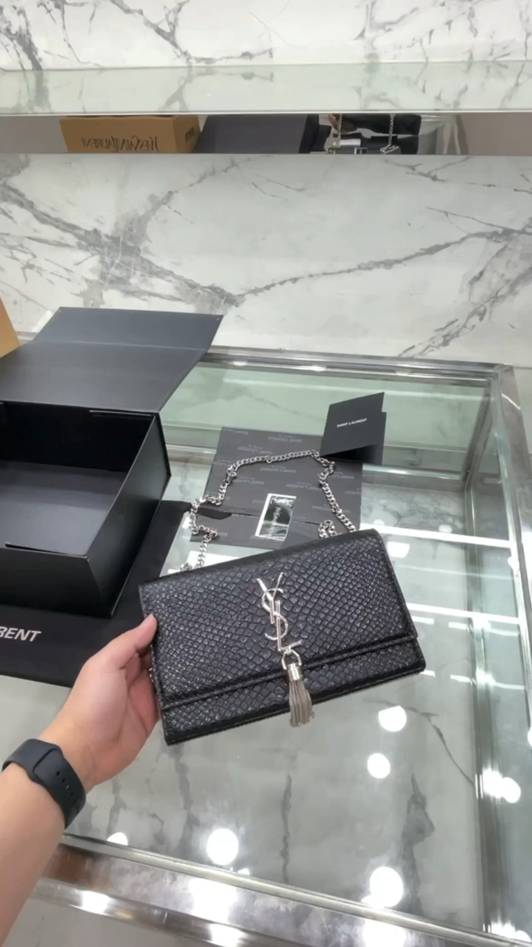 Yupoo Gucci Bags Watches Nike Clothing Jordan Yeezy Balenciaga Shoes
