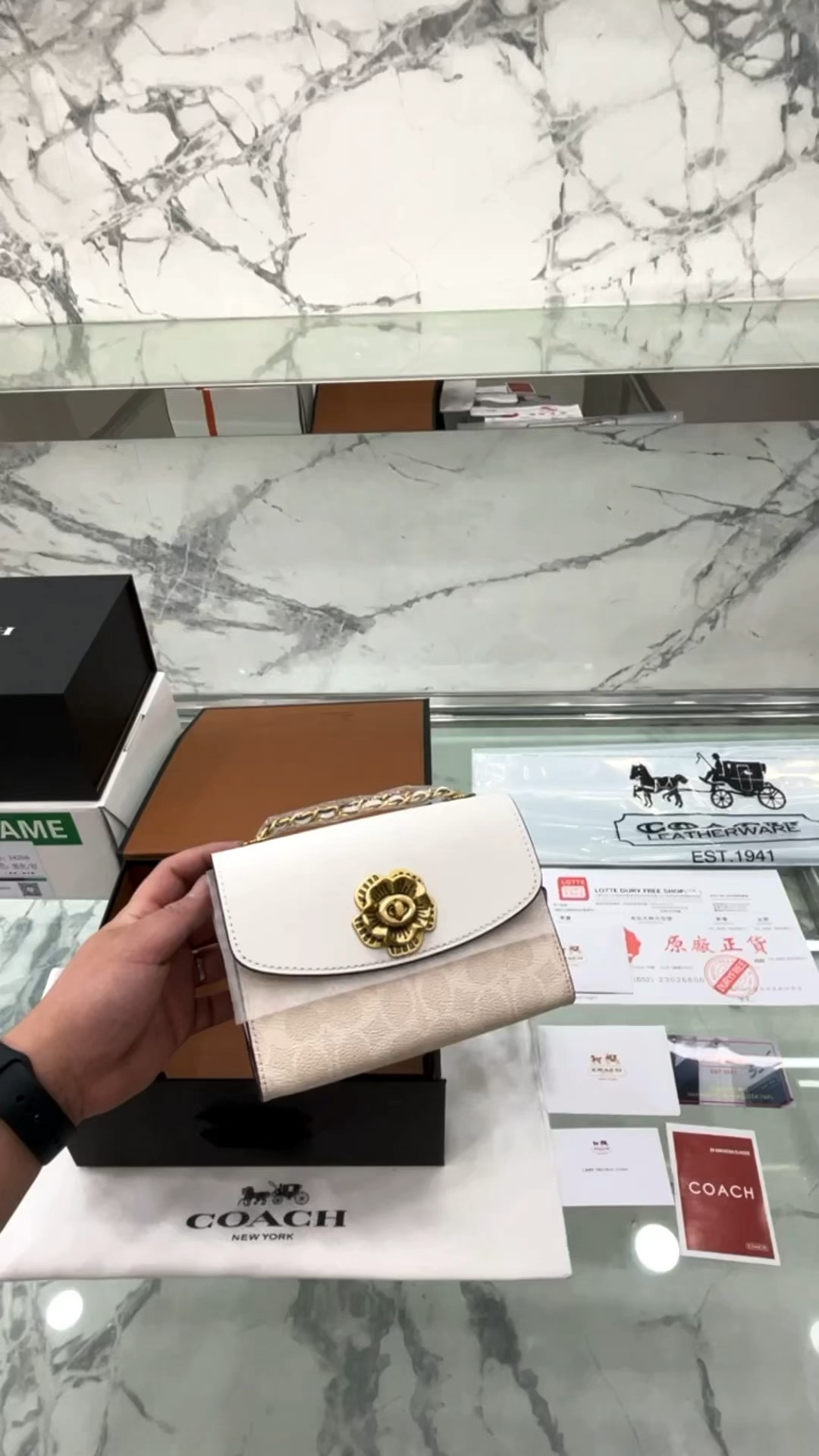 Yupoo Gucci Bags Watches Nike Clothing Jordan Yeezy Balenciaga Shoes
