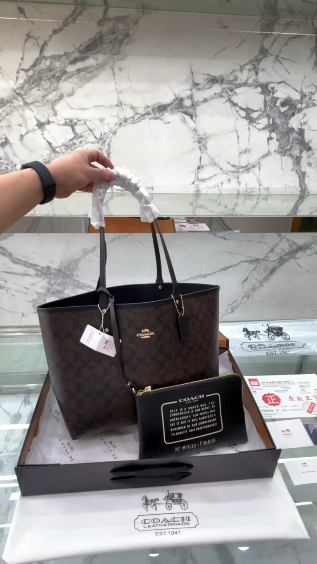 Yupoo Gucci Bags Watches Nike Clothing Jordan Yeezy Balenciaga Shoes
