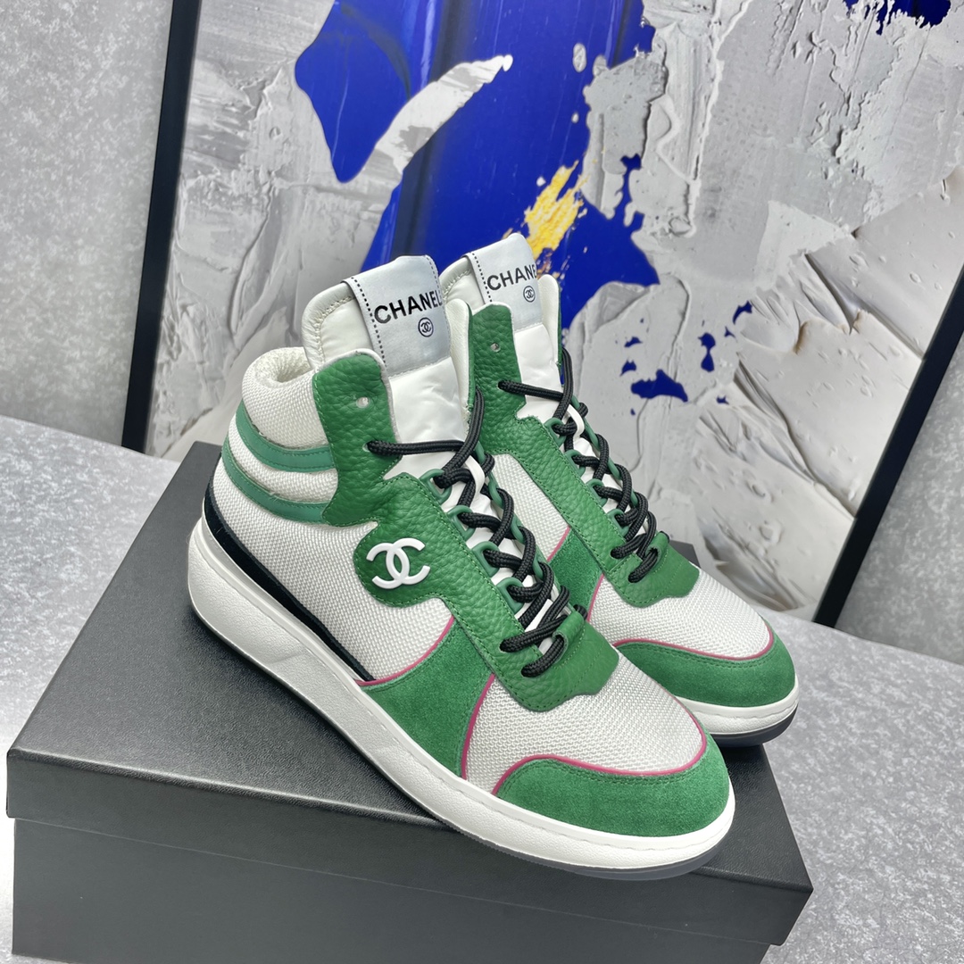 K0 香奈儿  Chanel  2022 火爆休闲运动鞋板鞋 最新的可爱显眼拼色绝了 超好看 时尚耐看又百搭 无法抗拒 工艺完美 舒适度非常棒 鞋面：羊皮原版网布拼接 内里：特定进口三明治网大底：TPU鞋码: 35-41