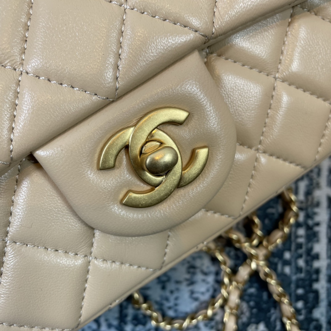 Chanel Style Beige Shoulder Bag style reference detail image 6 from source 776584