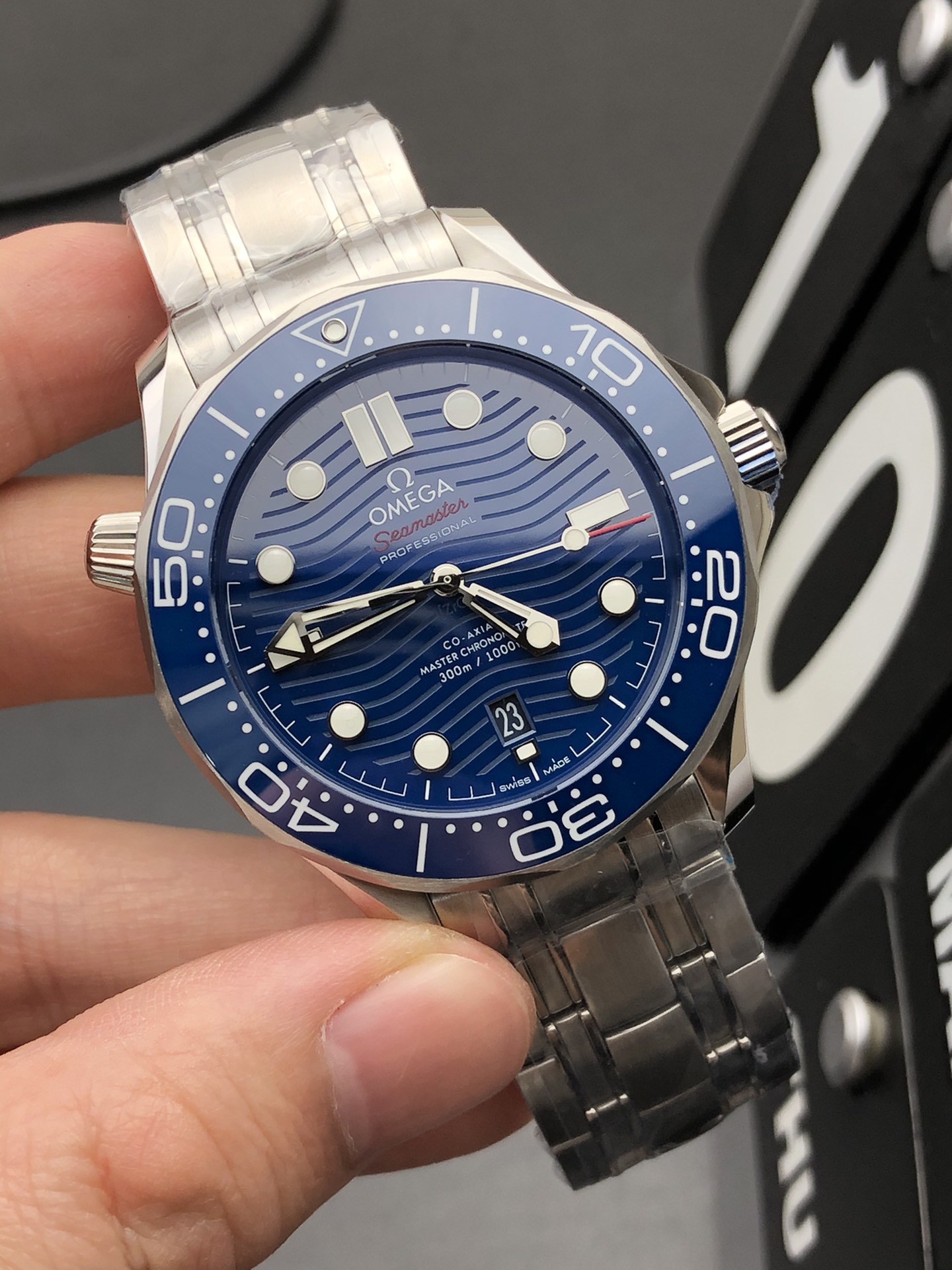 Omega OR 蓝海马