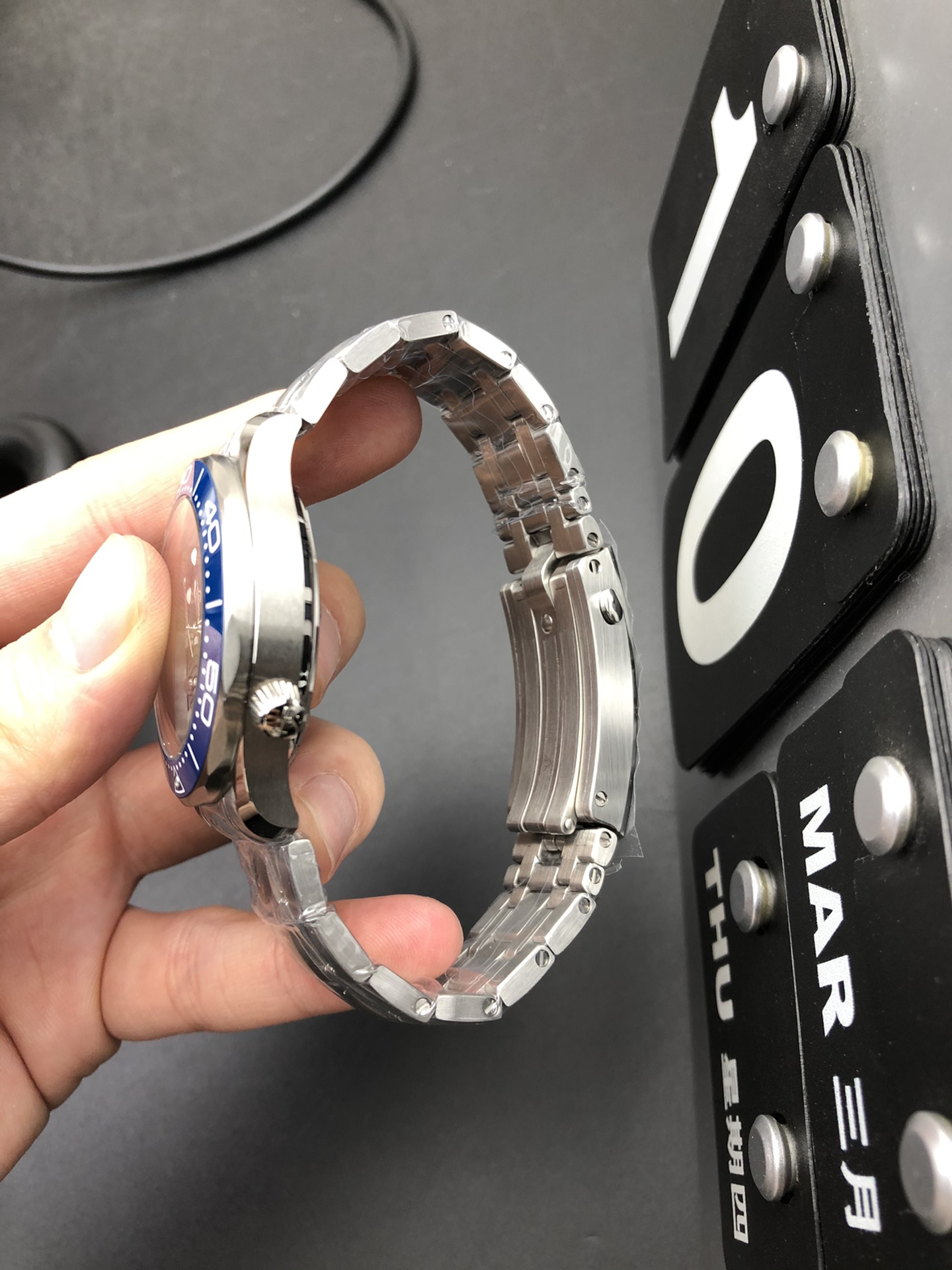 Omega OR 蓝海马