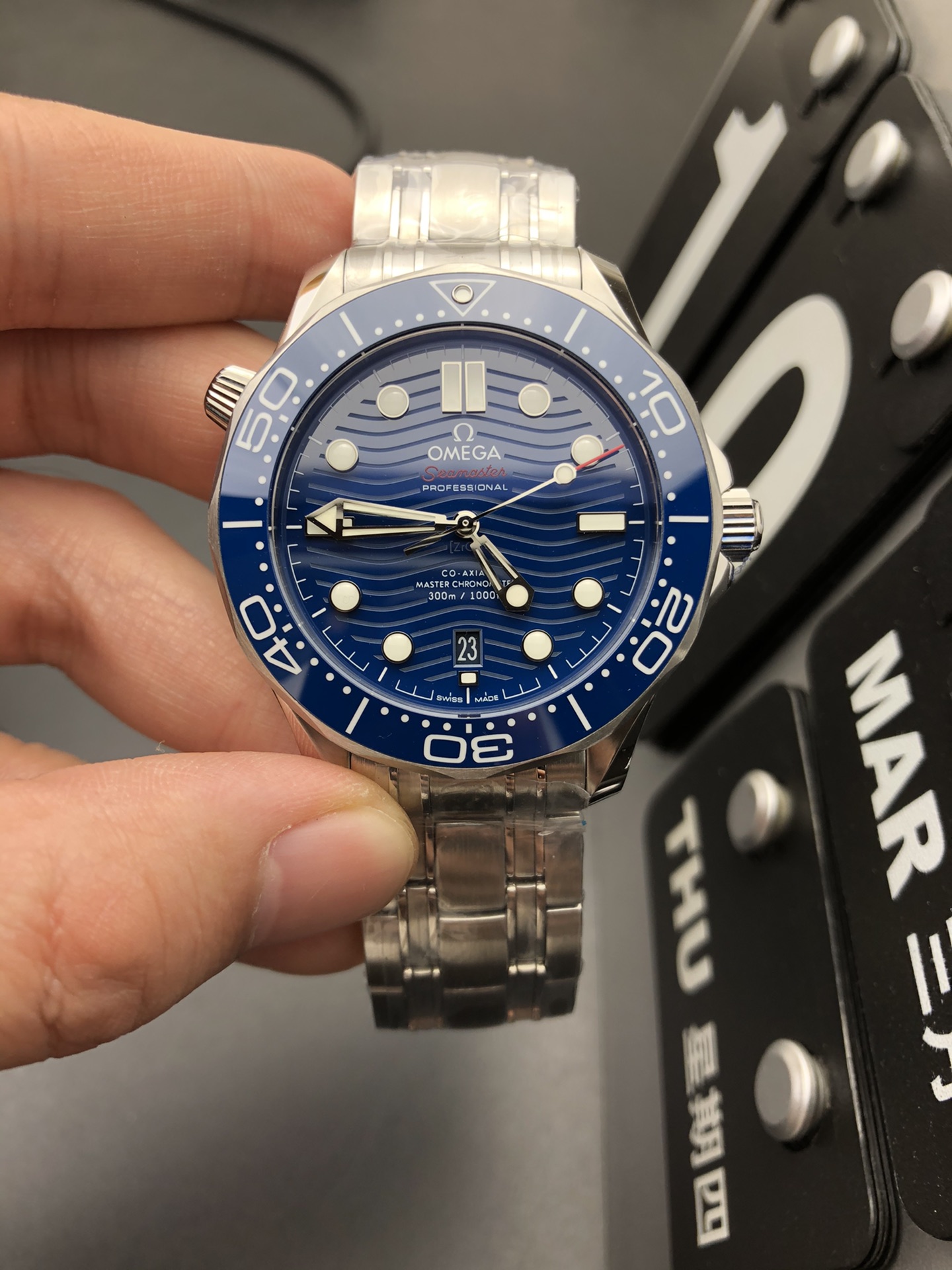 Omega OR 蓝海马