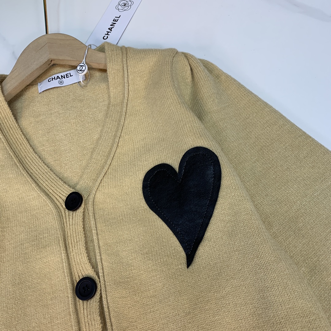 Spring Fashion: Wooly V-Collar Sweater Sets, High-Quality Materials, Warm and Soft. - 图片 4