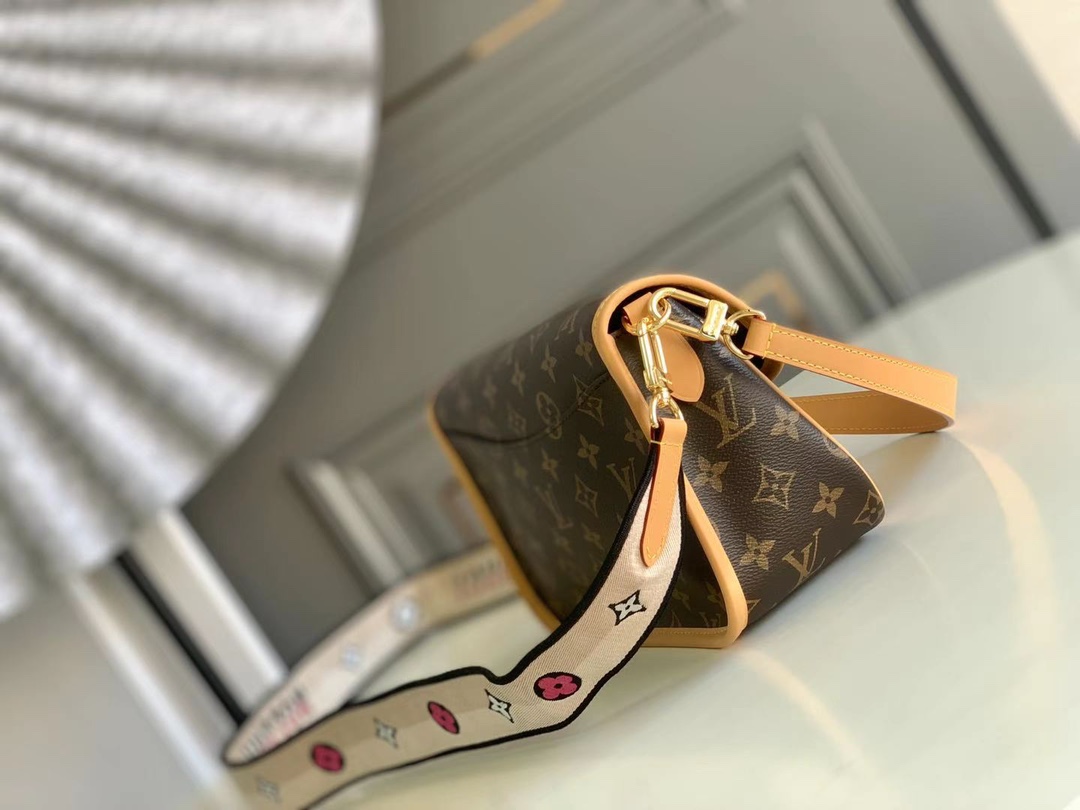 Chanel Luxury Atelier Designer Belt Accessories Ref.5B25AE70 2