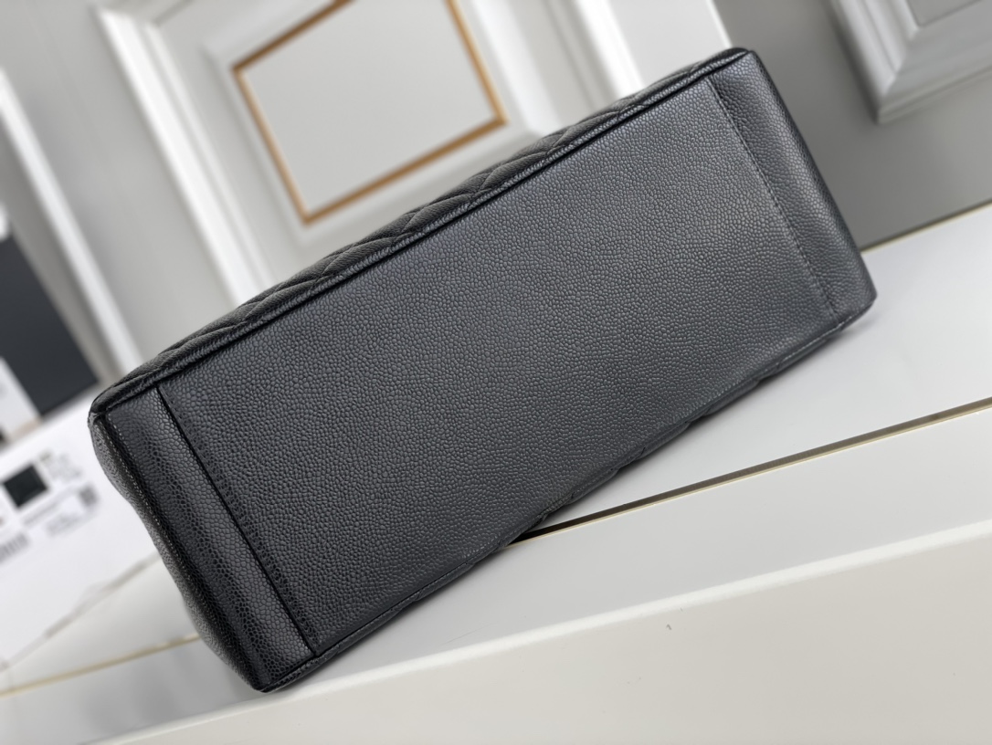 🌼现货 芯片▪️白金版 正品级 包装如图𝐂𝐡𝐚𝐧𝐞𝐥 全名Grand Sho00ing Tote （简称