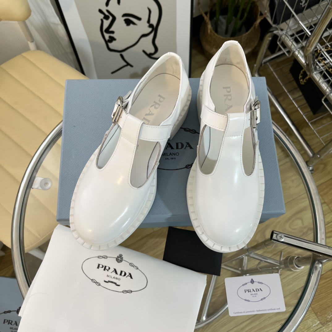(piel de vaca en el interior) Prada 22c nueva llegadaP casa 2022 primavera y verano estallan modelos