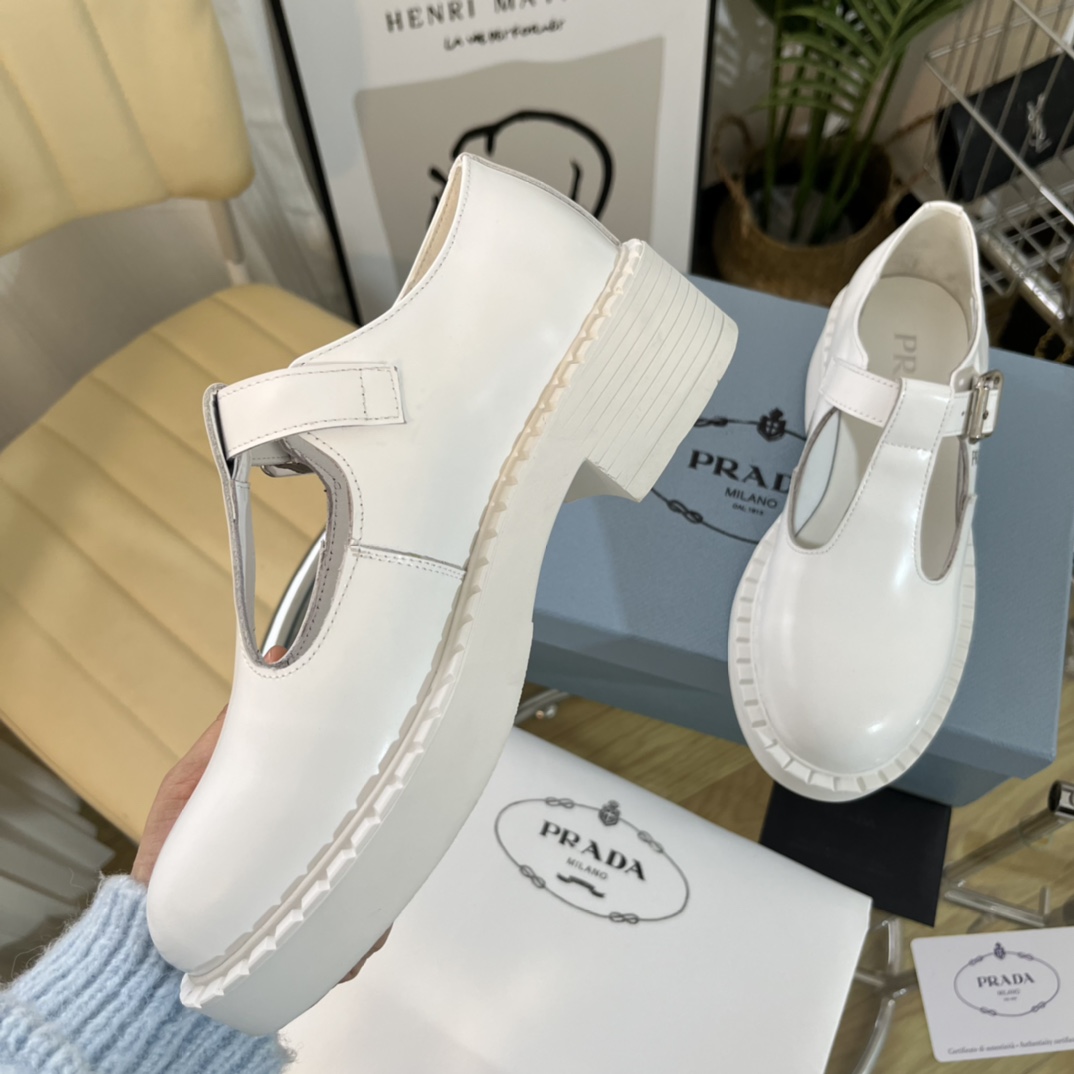 (piel de vaca en el interior) Prada 22c nueva llegadaP casa 2022 primavera y verano estallan modelos