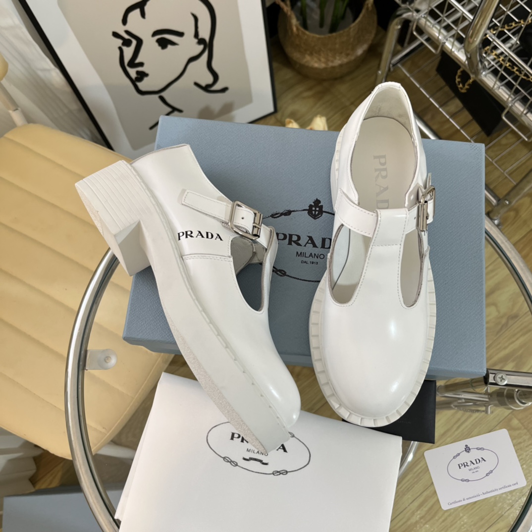 (piel de vaca en el interior) Prada 22c nueva llegadaP casa 2022 primavera y verano estallan modelos