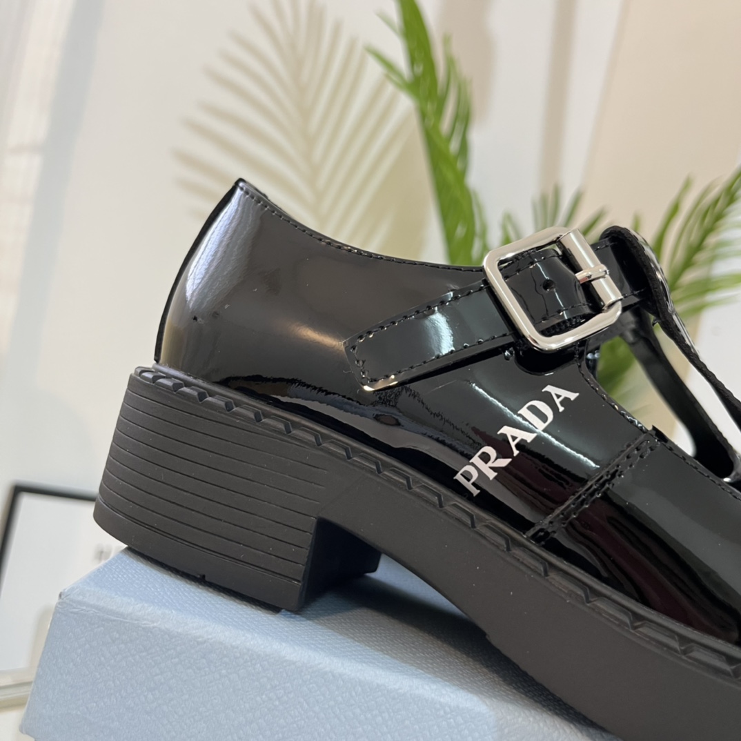 (piel de vaca en el interior) Prada 22c nueva llegadaP casa 2022 primavera y verano estallan modelos