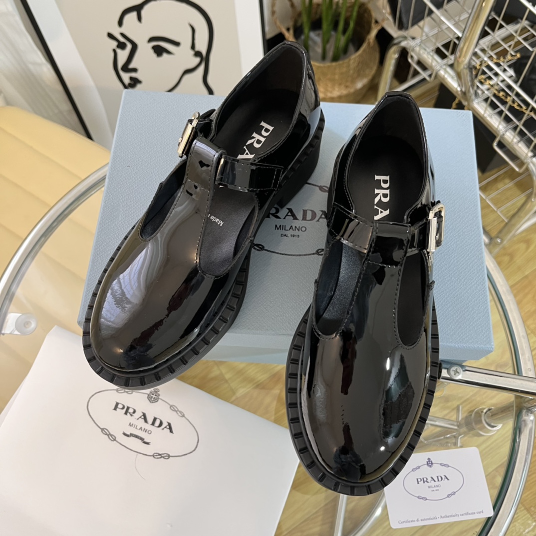 (piel de vaca en el interior) Prada 22c nueva llegadaP casa 2022 primavera y verano estallan modelos