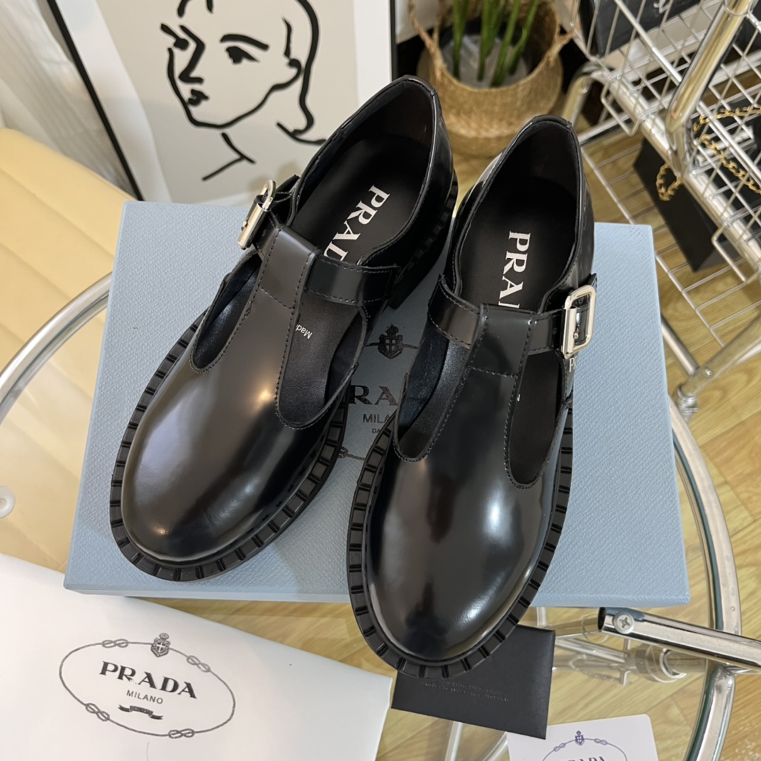 (piel de vaca en el interior) Prada 22c nueva llegadaP casa 2022 primavera y verano estallan modelos