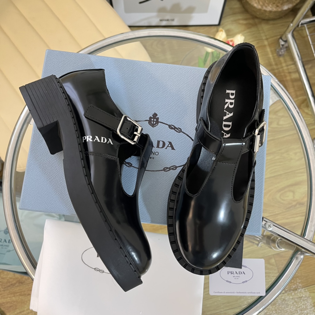 (piel de vaca en el interior) Prada 22c nueva llegadaP casa 2022 primavera y verano estallan modelos