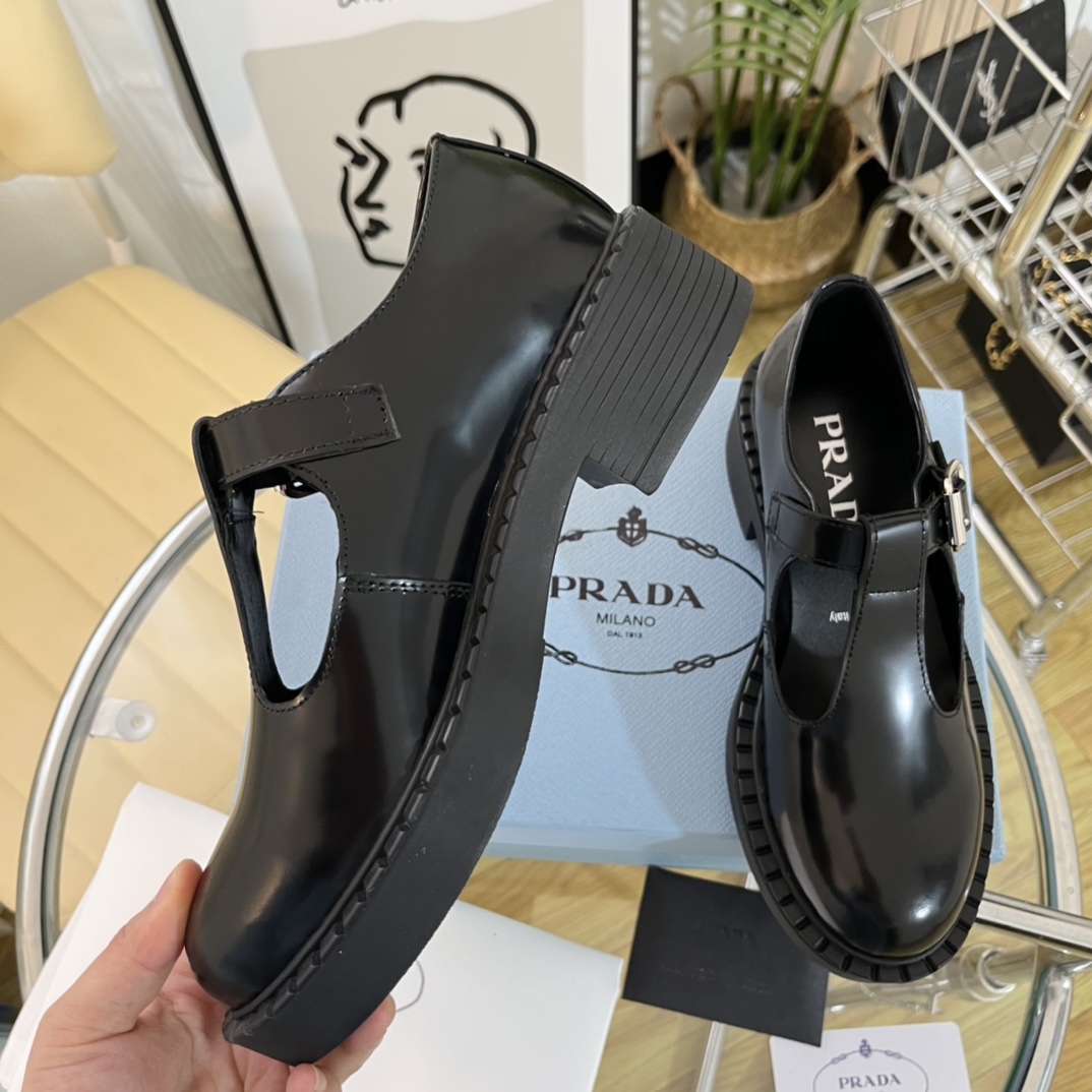 (piel de vaca en el interior) Prada 22c nueva llegadaP casa 2022 primavera y verano estallan modelos