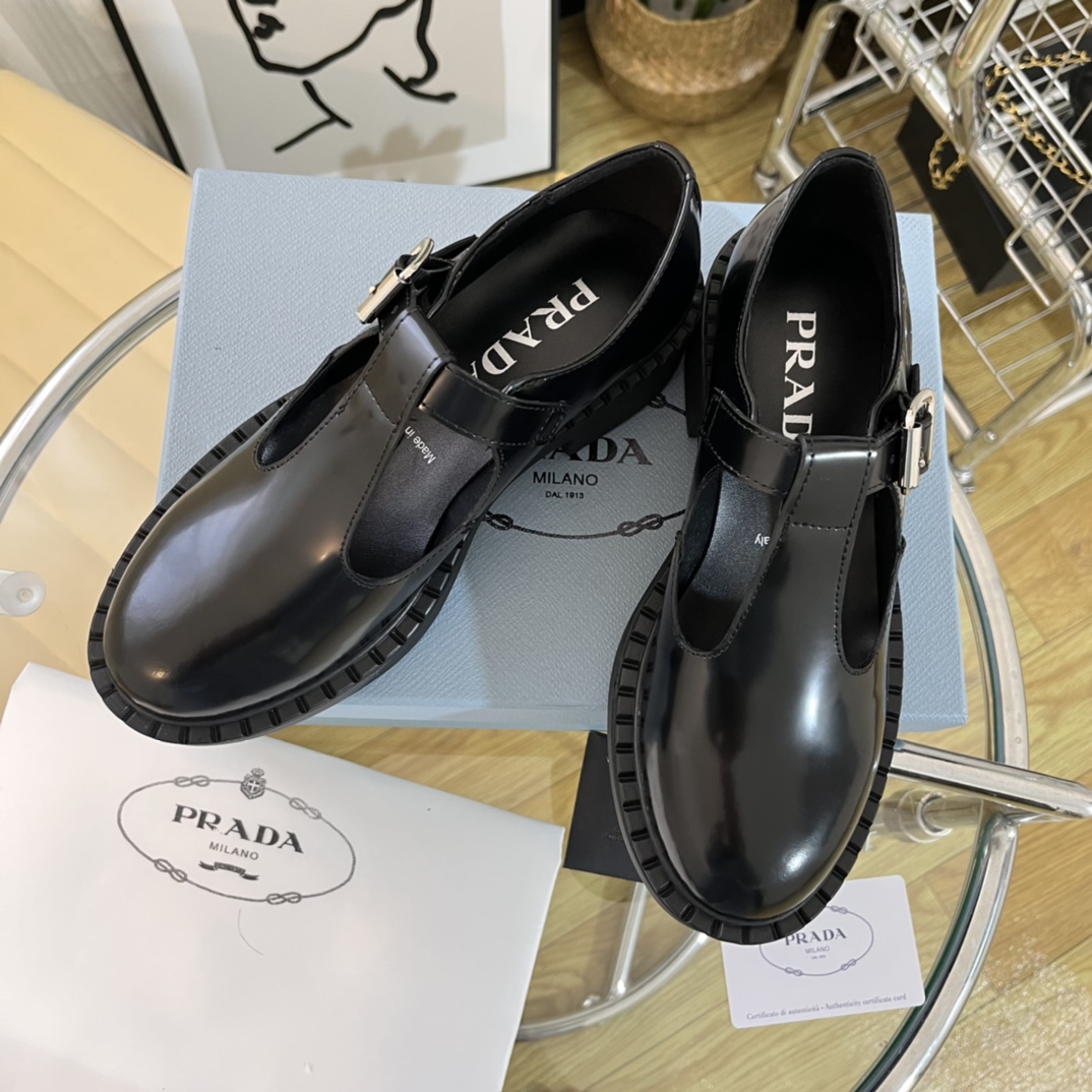 (piel de vaca en el interior) Prada 22c nueva llegadaP casa 2022 primavera y verano estallan modelos