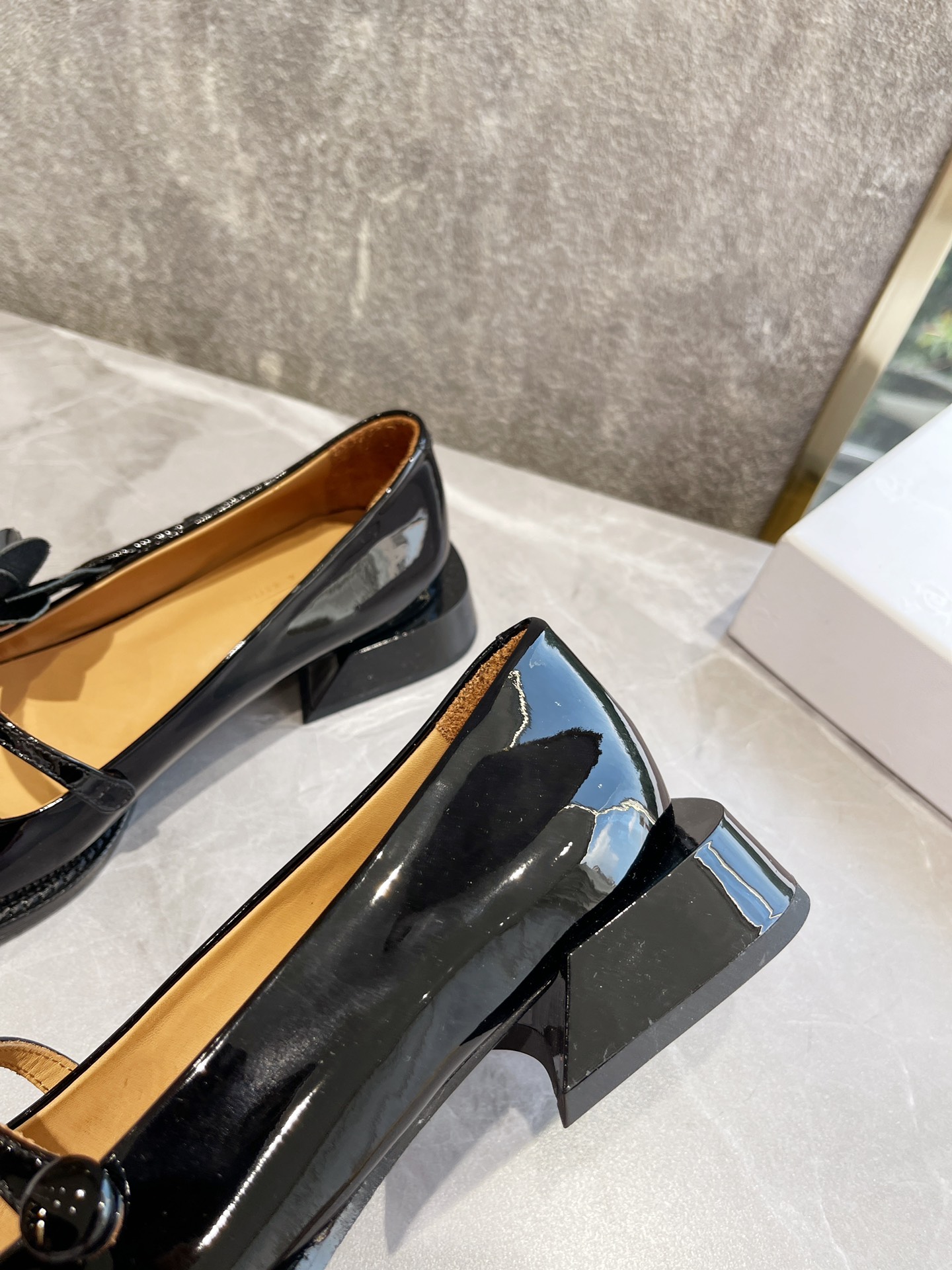 2022 Joint Funds: New Mary Jane Shoes with Rose Flower Design - 图片 5