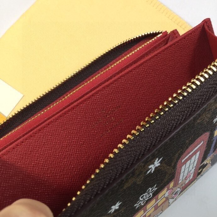 Long leather zip wallet in multiple colors