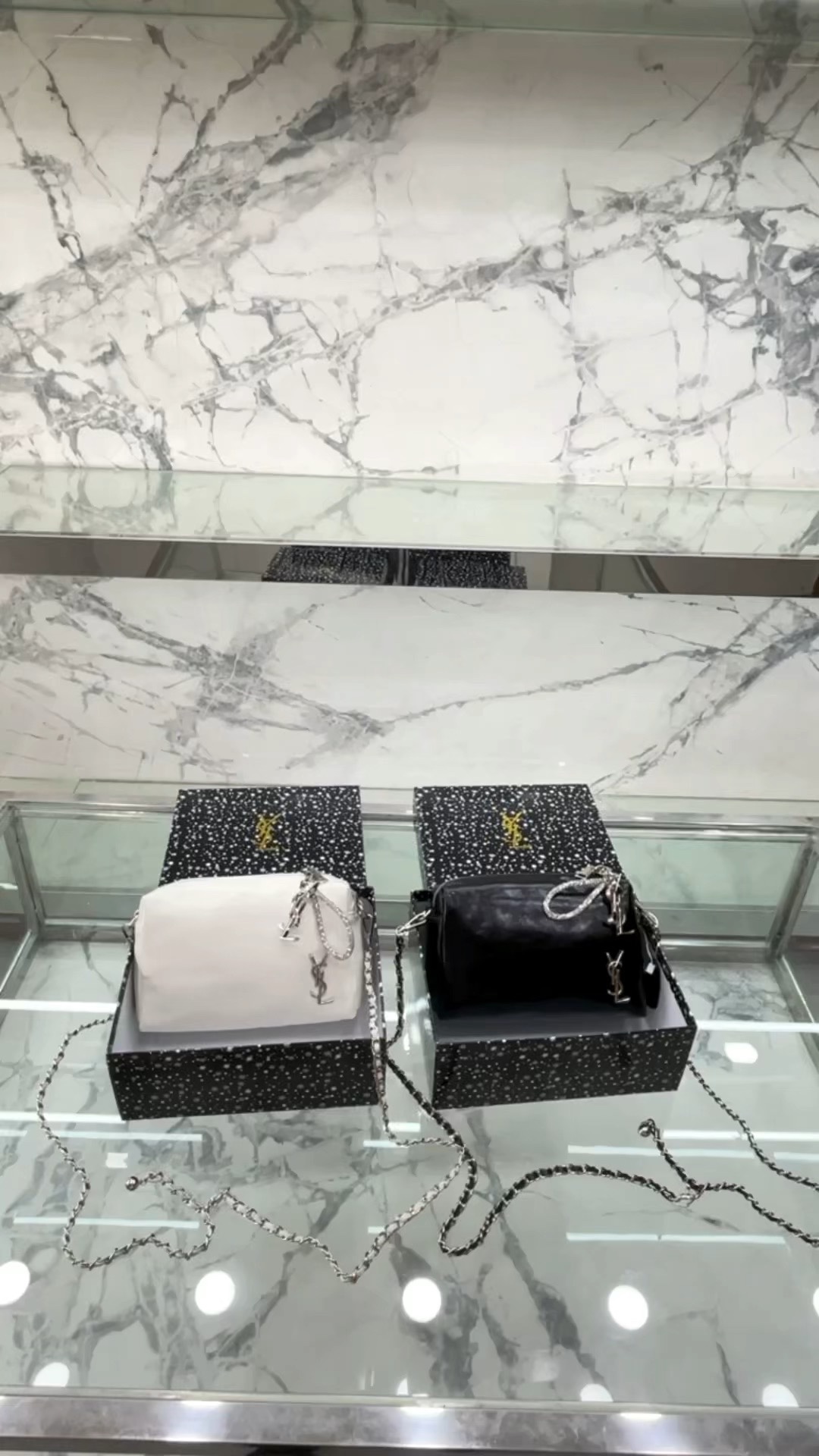Yupoo Gucci Bags Watches Nike Clothing Jordan Yeezy Balenciaga Shoes
