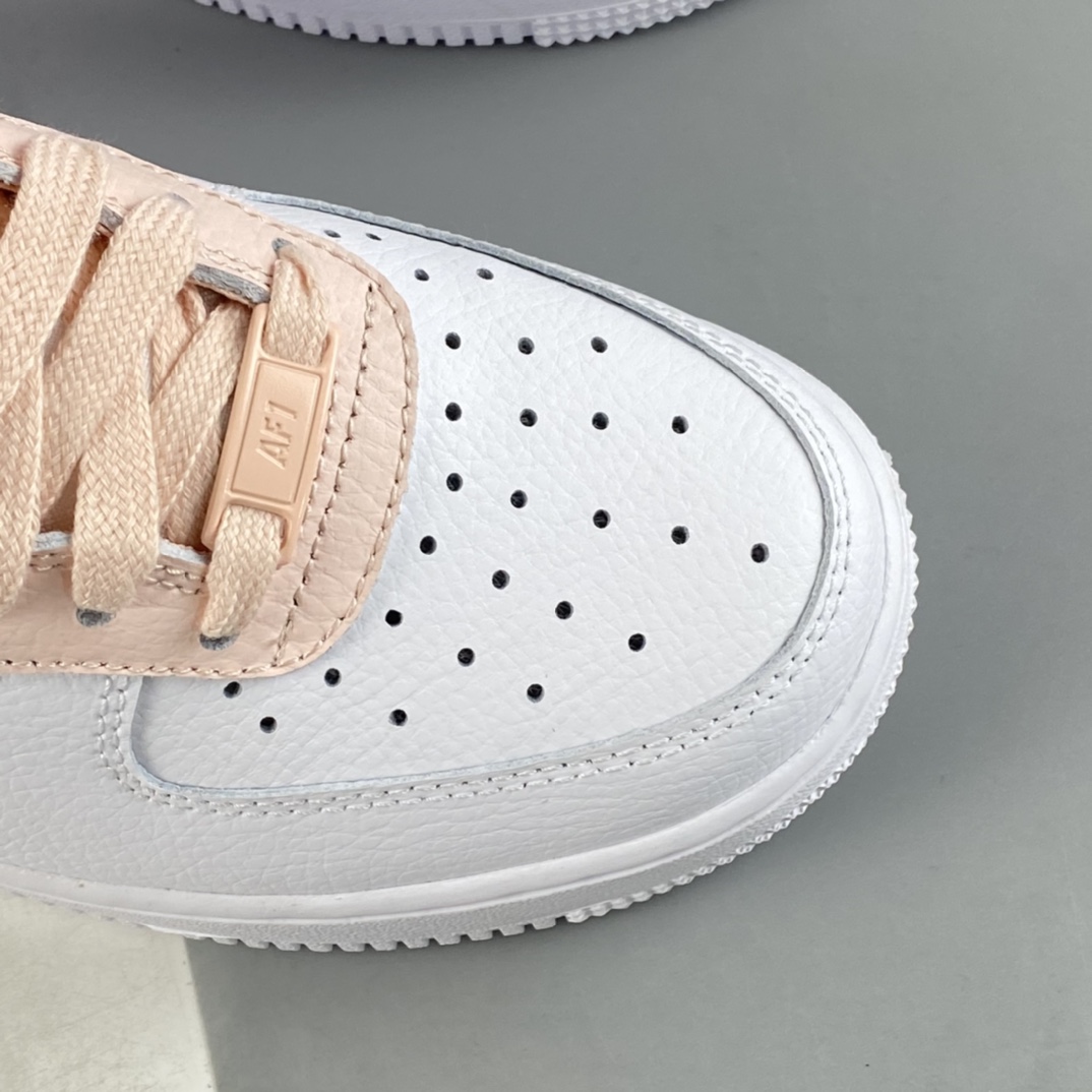 P200 NIKE Air Force 1’07 Low 白粉勾板鞋 315115-167